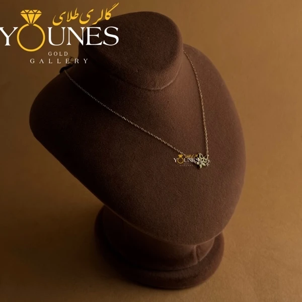 گردنبند گل و پروانه نگینی